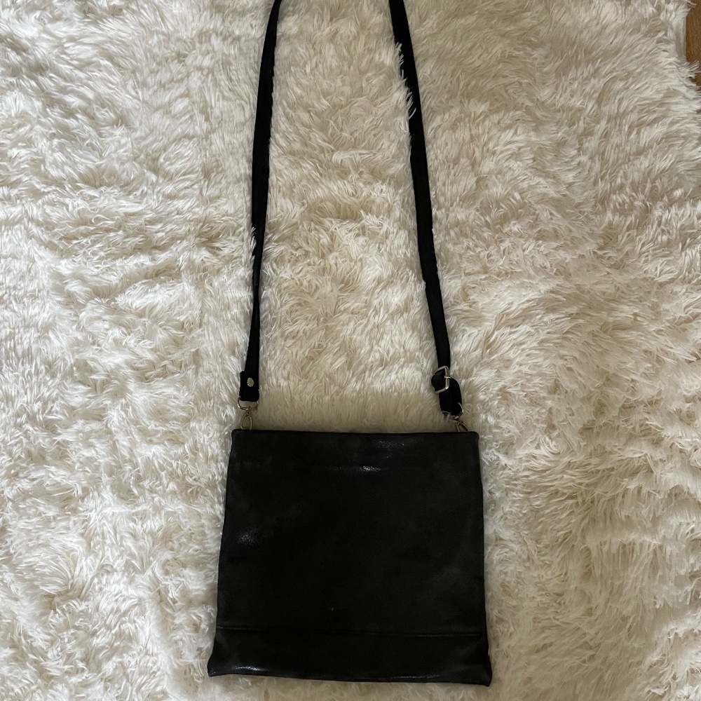 Brand new Cofi leather crossbody bag in black - the perfect Christmas gift!!